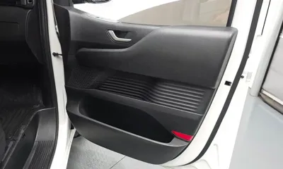 Hyundai Staria 2023, 54335 км, за 15885.52 USD - фото 25