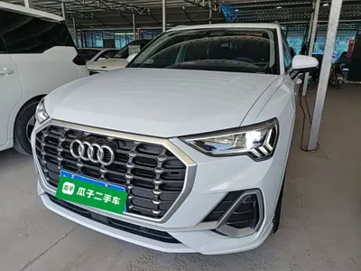 Audi Q3 2020, 139100 км, за 12627.26 USD