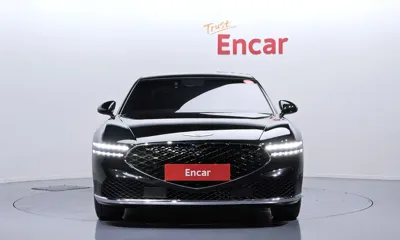 Genesis G90 2022, 12730 км, за 54847.59 USD