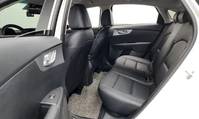 Kia K3 2023, 92867 км, за 10505.45 USD - фото 11