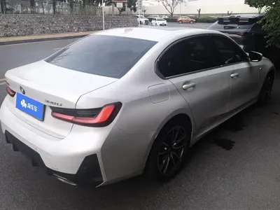 BMW 3 Series 2023, 78700 км, за 22954.23 USD