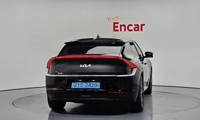 Kia EV6 2023, 109473 км, за 19469.94 USD