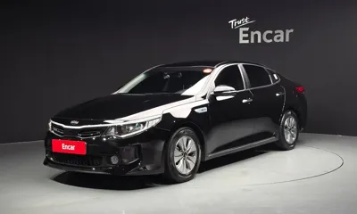 Kia K5 · 2018 год