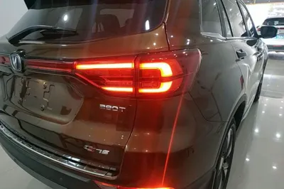 Changan CS75 2018, 52000 км, за 7217 USD - фото 9