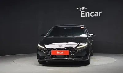 Hyundai Avante 2023, 62992 км, за 11356.18 USD