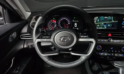 Hyundai Avante 2023, 62992 км, за 11356.18 USD - фото 13