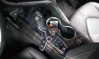 Toyota Camry 2019, 125624 км, за 15960.92 USD - фото 9