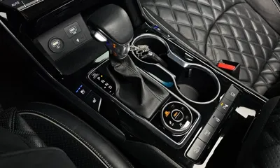 Kia Mohave 2020, 81061 км, за 20677.43 USD - фото 9