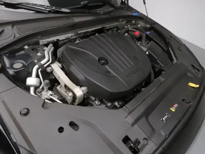 Volvo S90 2024, 5516 км, за 32228.37 USD - фото 6