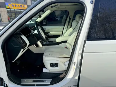Land Rover Range Rover 2014, 160000 км, за 41054.08 USD
