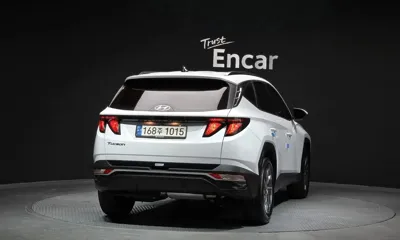 Hyundai Tucson 2023, 30104 км, за 16451.93 USD
