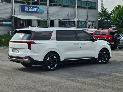 Kia Canival 2025, 34927 км, за 26014.86 USD