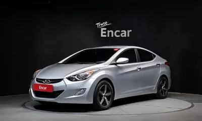 Hyundai Avante · 2013 год