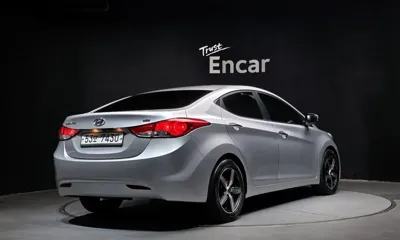 Hyundai Avante 2013, 152292 км, за 2246.45 USD