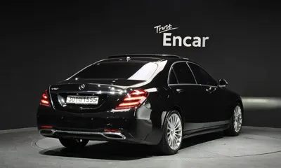 Mercedes-Benz S-Class 2020, 57069 км, за 47902.21 USD