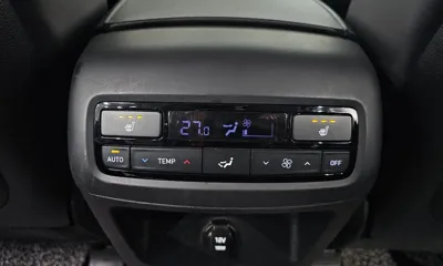 Hyundai Palisade 2019, 83589 км, за 15165.55 USD - фото 19
