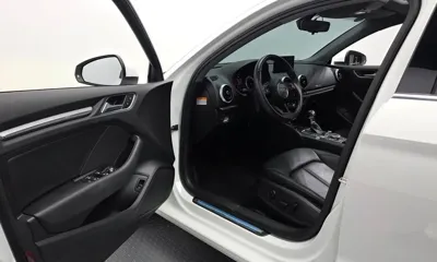 Audi A3 2018, 50149 км, за 8782.21 USD - фото 10