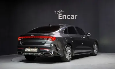 Kia K5 2021, 100699 км, за 10569.81 USD