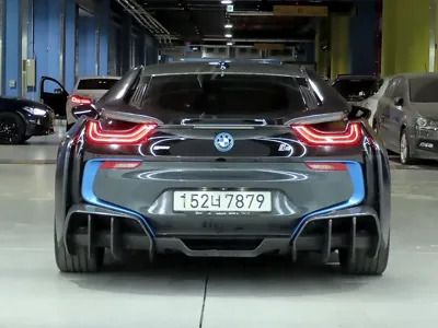 BMW i8 2015, 119525 км, за 35765.49 USD