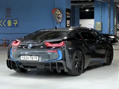 BMW i8 2015, 119525 км, за 35765.49 USD