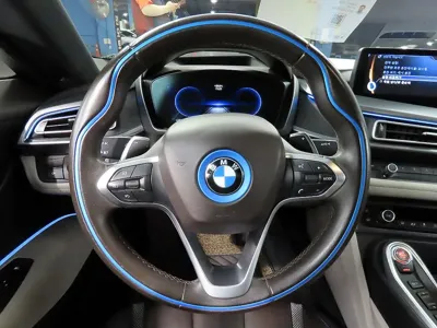 BMW i8 2015, 119525 км, за 35688.73 USD - фото 10