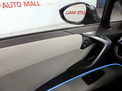 BMW i8 2015, 119525 км, за 35688.73 USD - фото 14