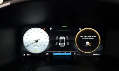Hyundai Santafe 2021, 53455 км, за 16870.16 USD - фото 8