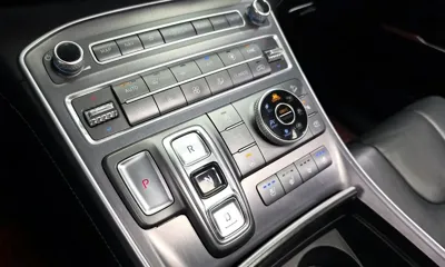 Hyundai Santafe 2021, 53455 км, за 16870.16 USD - фото 9