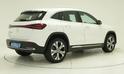 Mercedes-Benz EQA 2026, 5017 км, за 34478.3 USD