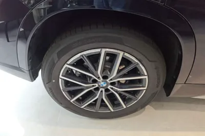 BMW iX1 2026, 100 км, за 26177 USD - фото 11