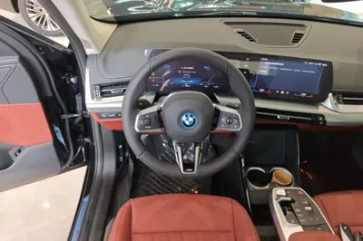 BMW iX1 2026, 100 км, за 26177 USD - фото 13