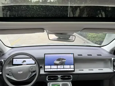 Leapmotor 零跑B01 2025, 1500 км, за 13711.06 USD