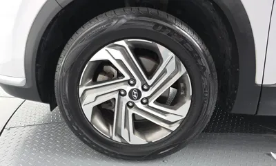 Hyundai Santafe 2021, 169158 км, за 10726.12 USD