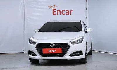Hyundai i40 2016, 189461 км, за 3875.46 USD
