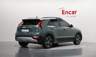 Kia Niro 2023, 70326 км, за 13617.14 USD