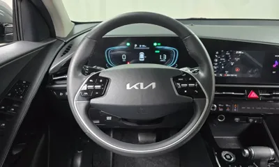 Kia Niro 2023, 70326 км, за 13617.14 USD - фото 13