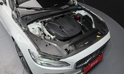 Volvo S90 2023, 44940 км, за 25045.56 USD - фото 6