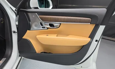 Volvo S90 2023, 44940 км, за 25045.56 USD - фото 24