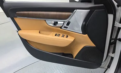 Volvo S90 2023, 44940 км, за 25045.56 USD - фото 25
