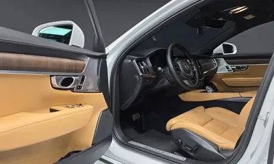 Volvo S90 2023, 44940 км, за 25045.56 USD - фото 26