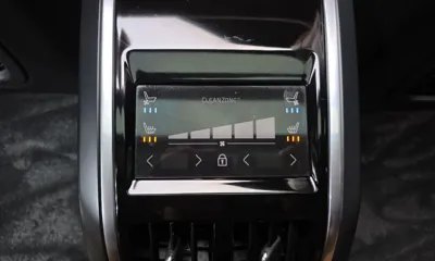 Volvo S90 2023, 44940 км, за 25045.56 USD - фото 33