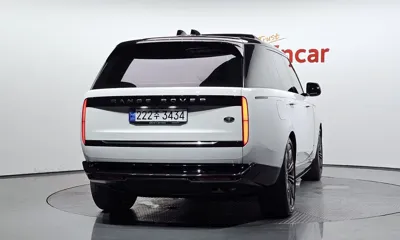 Land Rover Range Rover 2023, 73965 км, за 104371.8 USD