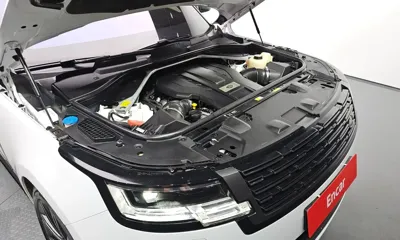 Land Rover Range Rover 2023, 73965 км, за 104371.8 USD - фото 6
