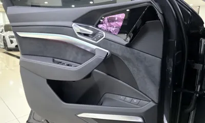 Audi e-tron 2022, 27339 км, за 43541.45 USD - фото 17