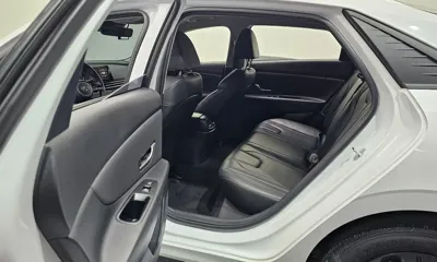 Hyundai Avante 2023, 59420 км, за 11596.1 USD - фото 26