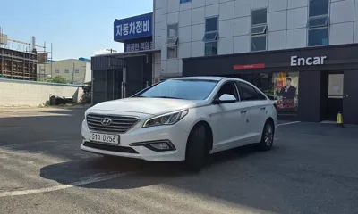 Hyundai Sonata 2016, 56406 км, за 6229.49 USD