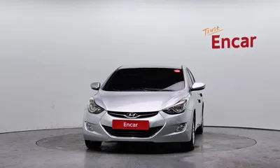 Hyundai Avante 2014, 85455 км, за 3435.74 USD