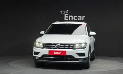 Volkswagen Tiguan 2020, 62146 км, за 14403.7 USD