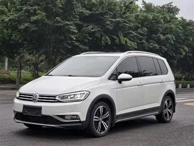 Volkswagen Touran · 2019 год