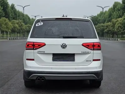 Volkswagen Touran 2019, 77000 км, за 10299.63 USD - фото 8